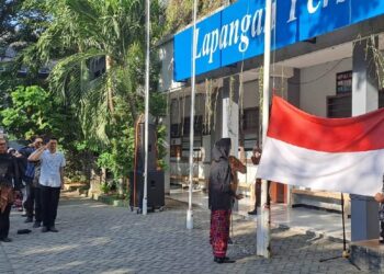 Wujudkan P5, SMK Senopati Gelar Upacara Dengan Pakaian Adat dan Bahasa Jawa