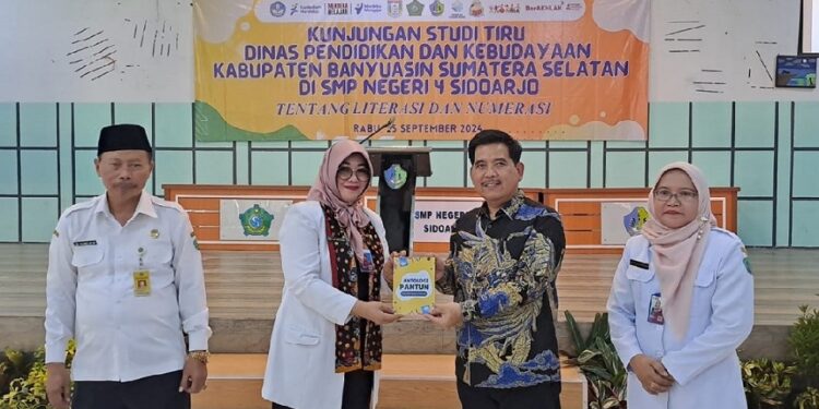 SMP Negeri 4 Sidoarjo Jadi Tempat Studi Tiru Dikbud Banyuasin Sumatera Selatan