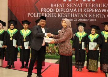 Alumni Poltekes Kerta Cendekia Sidoarjo Berpeluang Jadi ASN