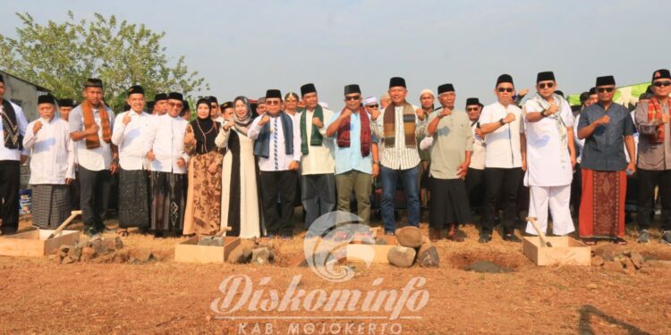 Peringati HSN 2024, PJs Bupati Jazuli Lakukan Peletakan Batu Pertama Pembangunan Ponpes