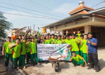 SMK YPM 7 Tarik Sidoarjo Sambut HSN 2024 denga Khatmil Qur’an dan Ro’an