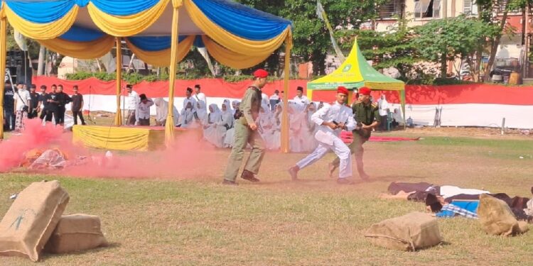 6000 Santri YPM Sepanjang Peringati HSN 2024, SMP YPM 1 Tampilkan Drama Kolosal