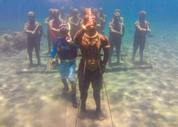 Kini…Wisata Laut Banyuwangi Semakin Menarik