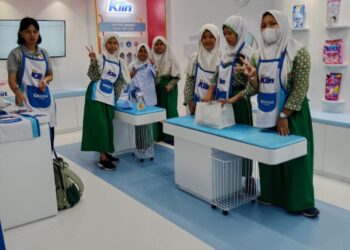 Kenalkan Berbagai Profesi, Siswa SD Ma’arif YPM Wonocolo Kunjungi KidZania Surabaya