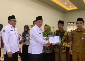 Konsisten Menerapkan KPI, SMP YPM 1 Taman Peroleh Penghargaan SRC dari Kemenag