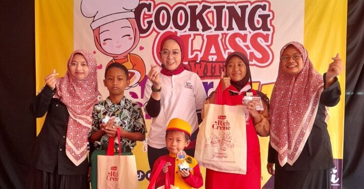 SMP Sepuluh Nopember Wadahi Ekpresi Siswa Gelar ‘Ten Of Cup’