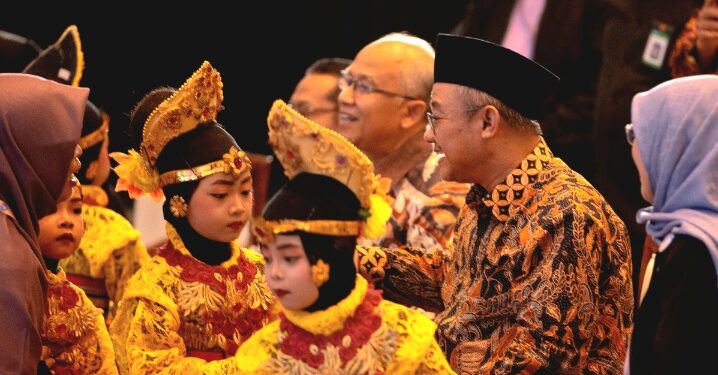 TK Al Falah Darussalam Tampilkan “Meneriakkan Pancasila dengan Perbuatan” Dihadapan Menteri Pendidikan