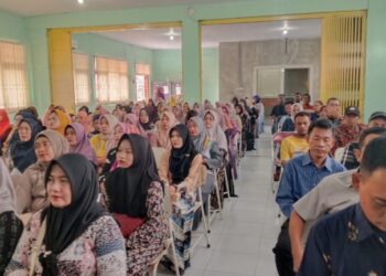 Kasek SMPN 1 Jabon : Orangtua Selalu Mengawasi Anaknya Saat Bermain HP