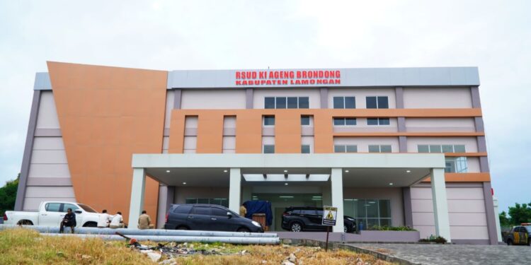 Bupati Lamongan Kunjungi Pembangunan RSUD Ki Ageng Brondong