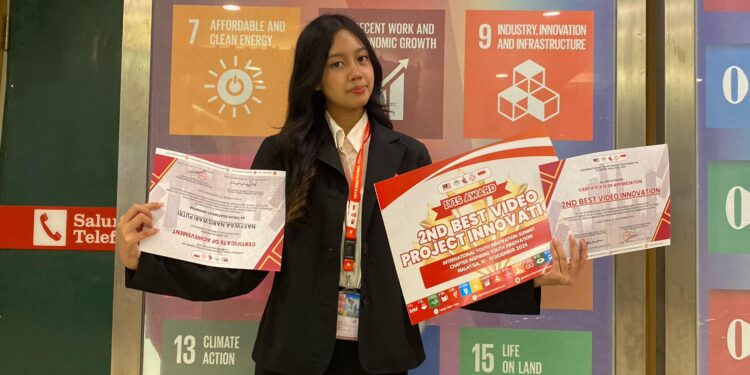 Nasywaa Nariswari Putri Bersama Tim Raih Prestasi di Ajang IYIS Malaysia