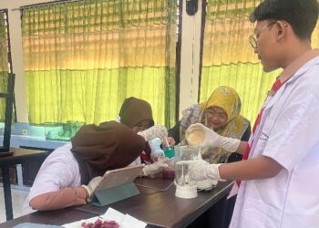 Teliti Buah Juwed, Siswa SMA Negeri 1 Porong Raih Emas AISEEF 2025