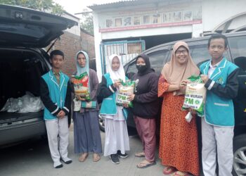 Masyarakat Manfaatkan Pasar Murah dan Pengobatan Gratis YPM di Bohar Taman
