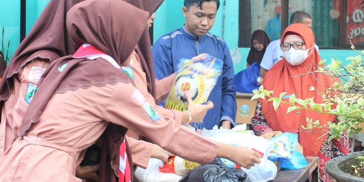 SMA Negeri 2 Sidoarjo Mengadakan “Ramadhan Produktif dan Peduli”