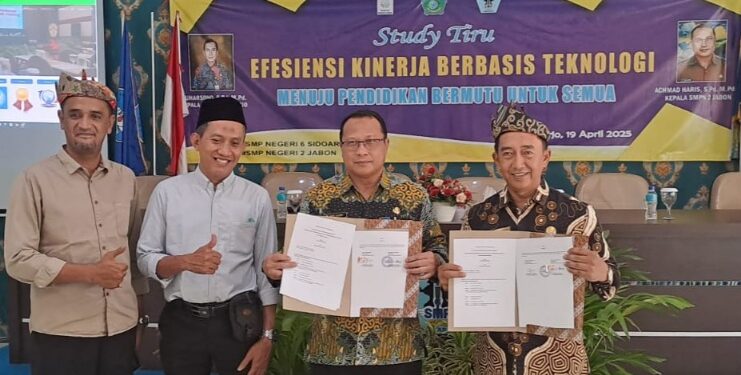 Wujudkan Efisiensi Kinerja, SMPN 2 Jabon dan SMPN 6 Sidoarjo Lakukan Kerjasama
