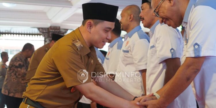 Gus Barra Melantik Pengurus KONI Mojokerto Priode 2025-2029