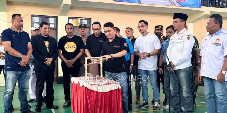 Gus Bupati Membuka Kejurprov Kickboxing di GOR Gajah Mada
