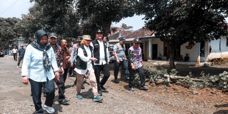 Pemkab Lumajang Segera Perbaiki 11 Titik Jalan Strategis Yaitu…