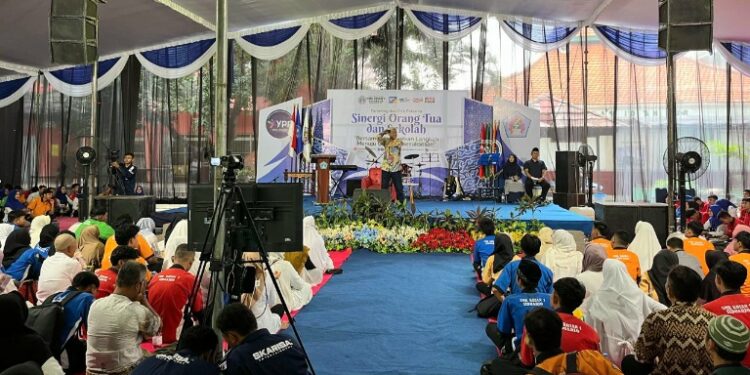 Beri Bimbingan dan Motivasi, SMK Krian 1 Sidoarjo Bersinergi Dengan Walimurid