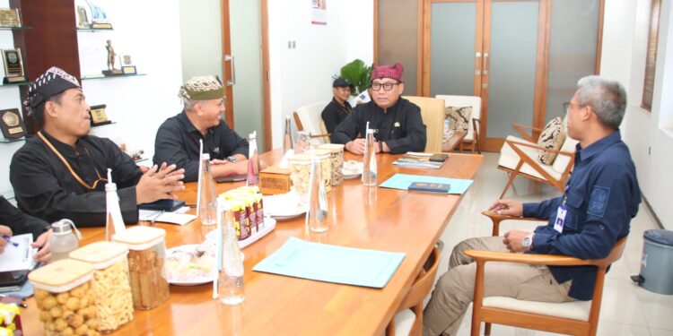 Pemprov Jatim Bersama Pemkab Banyuwangi Siapankan Kapal Cepat Banyuwangi-Denpasar