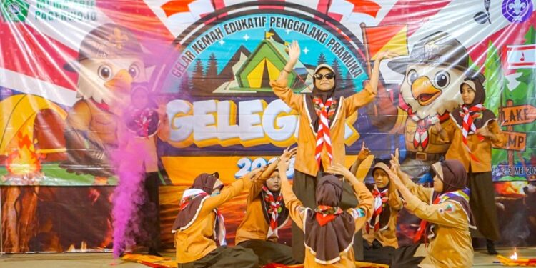 MI Ma’arif Pagerwojo Adakan ‘Gelegar 2025’ di Trawas, Mojokerto.