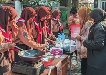 Terapkan Praktek Kewirausahaan SMK NU Ketegan Gelar Market Day