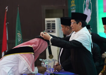 Pesan Menag pada Wisudawan Santri Tahfiz 30 Juz, Jadilah Al-Qur’an Berjalan