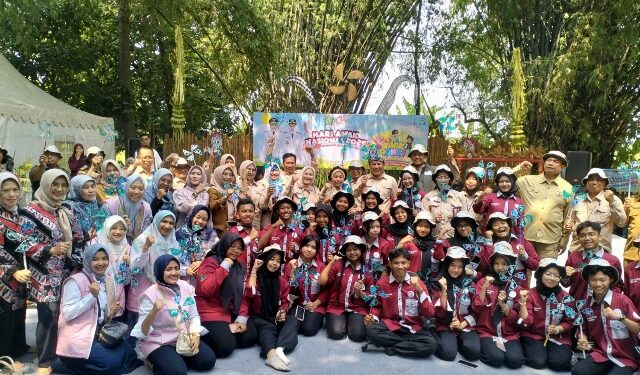 Bupati Subandi Hadiri Peringatan Hari Anak Nasional di Kampung Lali Gadget