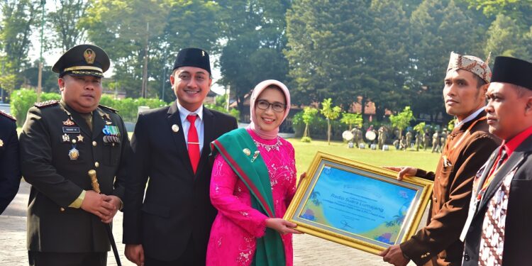 Lewat Penyiaran Ramah Anak, KPI Pusat Beri Anugerah Kominfo Lumajang