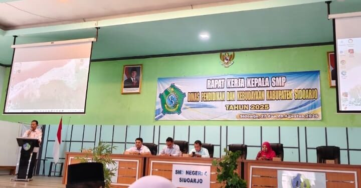Ratusan Kepala SD dan SMP se Sidoarjo Tingkatkan Kwalitas Kepemimpinan