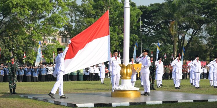 Upacara HUT RI ke-80, Bupati Cianjur Ajak Kokohkan Persatuan
