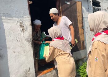 Peringati Maulid Nabi SAW dan Haul KH. M.Hasyim Latief, YPM Sepanjang Gelar Baksos