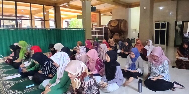 Doakan Keselamatan Bangsa,SMA Negeri 1 Waru Gelar Istighosah