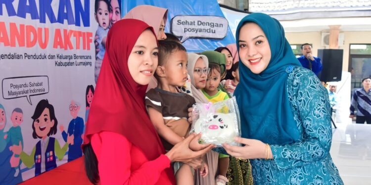 Ketua TP PKK Lumajang Beri Apresiasi Desa Sememu Capai Nol Stunting