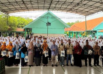 Roadshow Pendidikan Antikorupsi Sejak Dini Masuk Wilayah Pelajar SMP Krembung