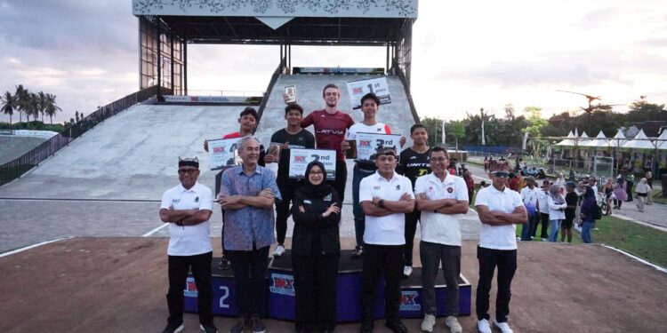 Rider Latvia dan Indonesia Juara Banyuwangi BMX Supercross 2025