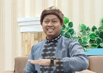 Memeluk Bumi yang Terluka, Refleksi Ekoteologi Islam Menuju 2026