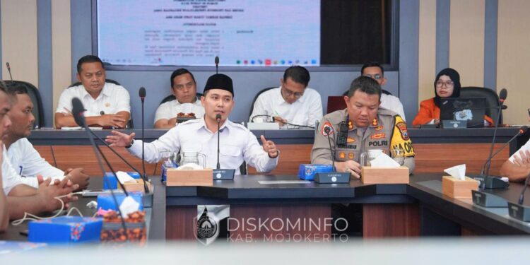 Bupati Mojokerto Pastikan Siltap 2026 Tetap Terpenuhi
