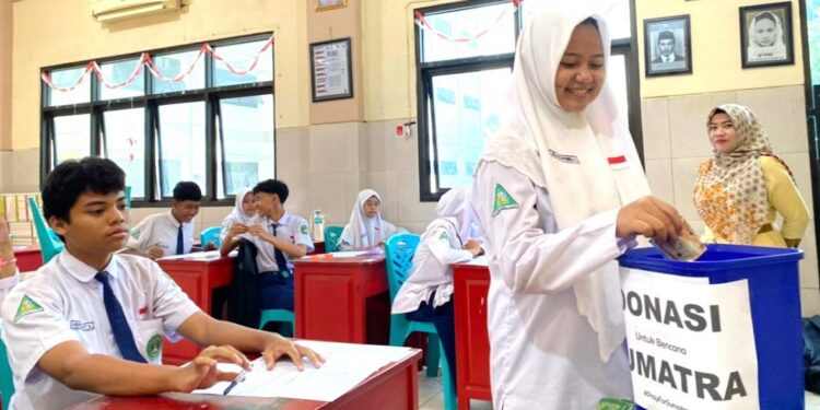 Peduli Korban Bencana Sumatra, SMP YPM 1 Taman Lakukan Penggalangan Donasi