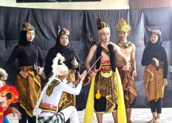 Ragam Pameran dan Tampilan Ramaikan Gelaran Kokurikuler SMAN 1 Wonoayu