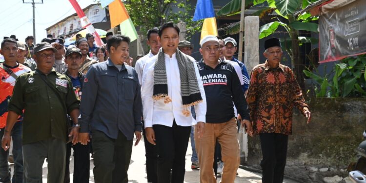 Walau Anggaran Terbatas, Bupati Cianjur Resmikan Jalan Cikendi Kubang