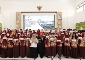 Karena Dikelola Dengan Bagus, Koperasi ‘Karya Siswa’ SMKN 2 Buduran Santuni 72 Siswa