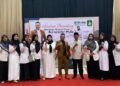 Orang Tua Peserta Seminar Parenting di SMP YPM 1 Taman Haru Sampai Neteskan Air Mata