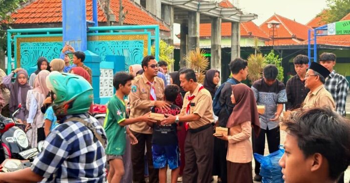 Momentum Ramadhan, Siswa SMA Negeri 1 Tarik Saatnya Berbagi Sesama