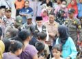 Jelang Idul Fitri, Bupati Mojokerto Serahkan Bantuan Eks Penderita Kusta dan Korban Banjir.