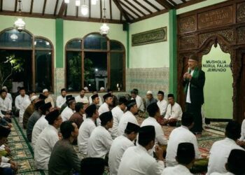 Jama’ah Harus Konsisten Menjalankan Ibadah di Tengah Perbedaan