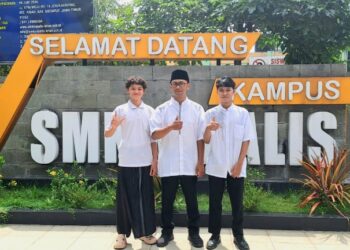 Dua Siswa SMK Yapalis Dapat Golden Ticket ITS dan Unair 2026