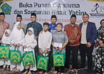 Ketua Dewan : Anak Yatim dan Duafa Harus Bisa Sekolah