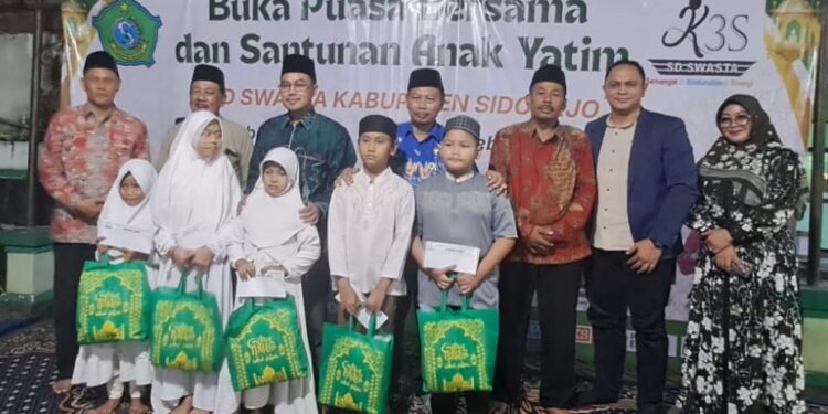 Ketua Dewan : Anak Yatim dan Duafa Harus Bisa Sekolah