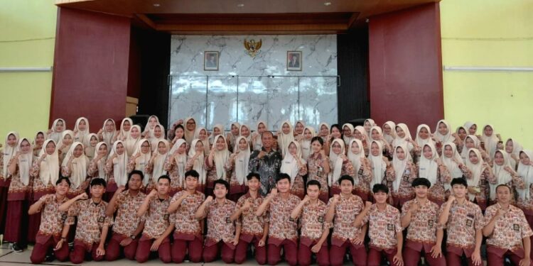 72 Siswa SMA Negeri 1 Gedangan Diterima PTN Jalur SNBP 2026