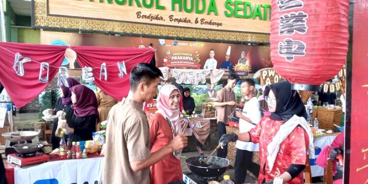 Siswa Buat Sajian Kuliner Tradisional Hingga Chinese Food untuk Ujian Pratik